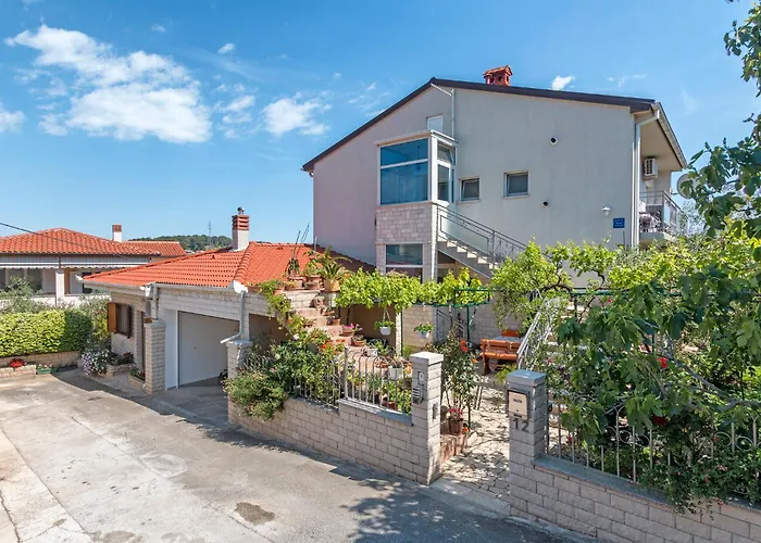 Apartment Oliva Pula