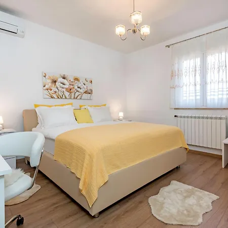 Apartmán Oliva Pula